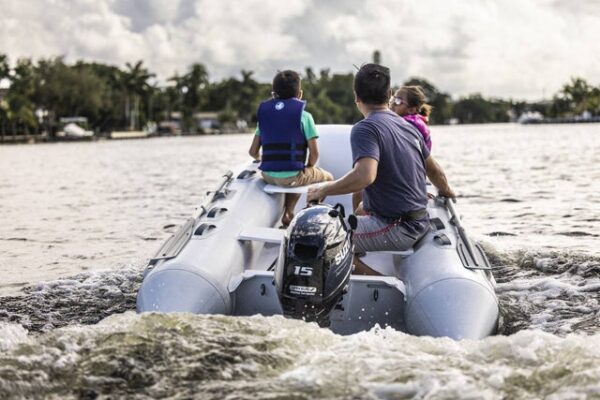 1047 Suzuki 15 HP Outboard Motor DF15AS5 - Image 3