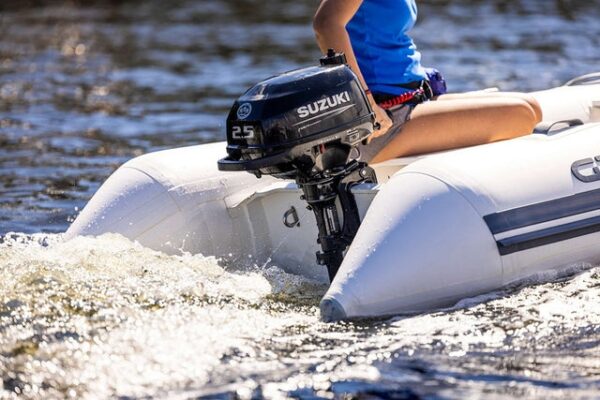 1121 Suzuki 2.5 HP Outboard Motor - Model DF2.5S5 - Image 6