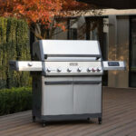 Monument Grills Eminence 605 Advanced Stainless Natural/Propane Gas Grill Eminence 605