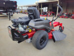 Toro 77404 42" TimeCutter Zero Turn Mower 22HP Briggs - Image 9