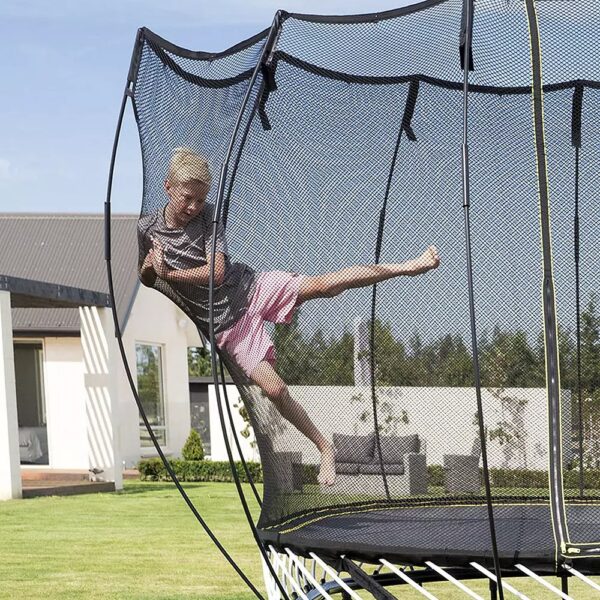 346 Springfree Trampoline 8' Compact Round Trampoline with Safety Enclosure - Image 4