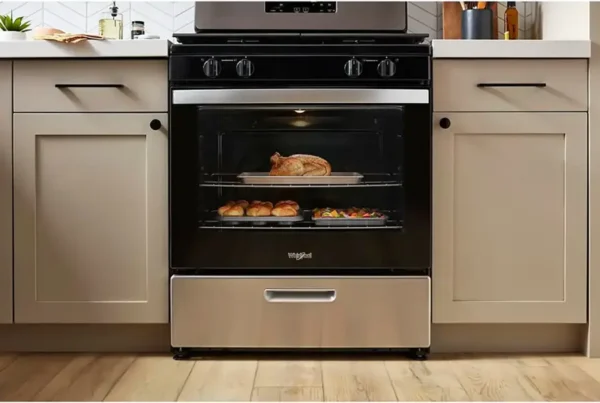 36c16204-4679-45db-9c2b-e356efbba3ef Whirlpool 5.1 Cu. Ft. Freestanding Gas Range with Broiler Drawer - Image 7