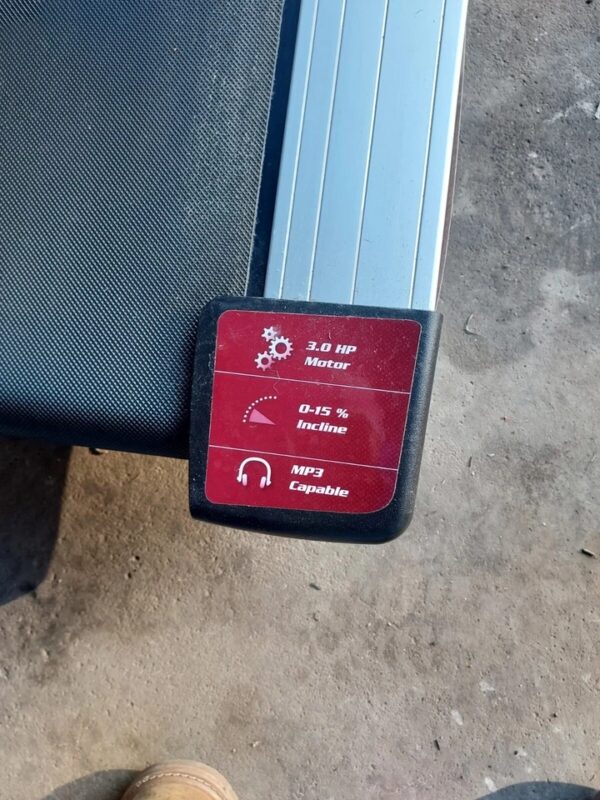 497 Sole F80 Treadmill - Image 5