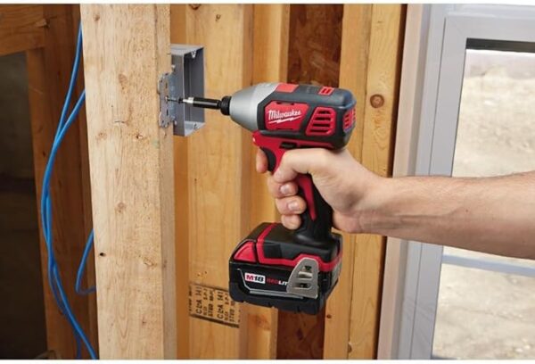 61v1Q+Pg7QL._AC_SX679_ Milwaukee M18 18-Volt Lithium-Ion Cordless Combo Kit - Image 2