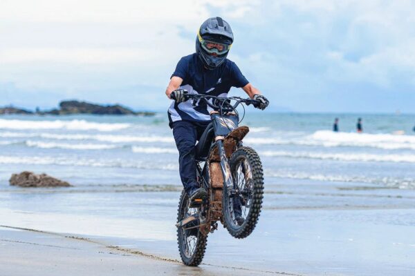 696 Riding Times GT73 Pro 60V/36Ah 3000W Off-Road Electric Dirt Bike - Image 6