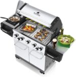 Broil King Regal S 590 Pro Gas Grill BK95834 - Image 6